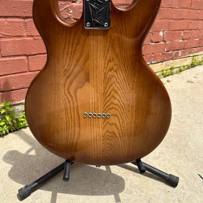 Peavey T-60 with Rosewood Fretboard 1978 - 1988 - Sunburst image 3