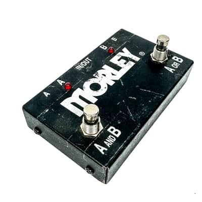 Morley A and B Pedal Owned by Deryck Whibley Of Sum 41 image 2