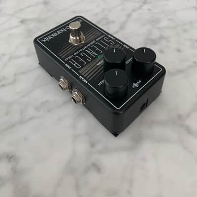 Electro-Harmonix Silencer Noise Gate / Effects Loop 2015 - Present Black image 3