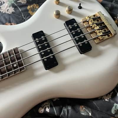 Jackson JS Series JS3 Spectra Bass 2018 - Present - Snow White image 6