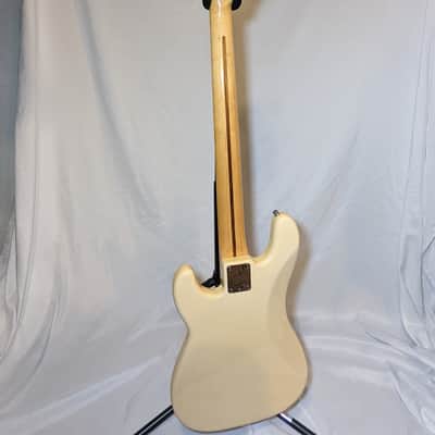 Fender American Standard Precision Bass 1983 image 16