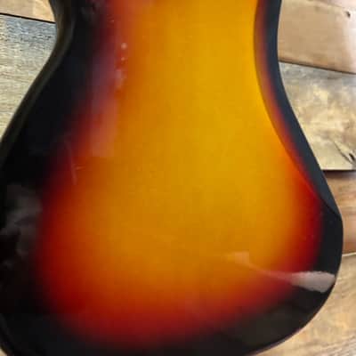 Fender James Jamerson 1962 P-Bass 3-Tone Sunburst w/case image 11