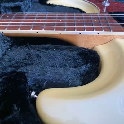 Mosrite The Ventures Model Super Custom '65 Pearl Vibramute Tremolo Japan OHSC MIJ image 6