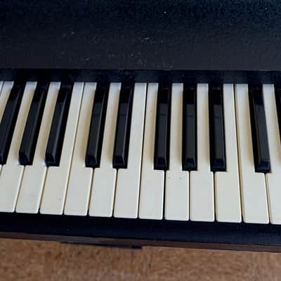RMI 668 Stereo Electra Piano and Rock-Si-Chord - rare top of the line model image 8