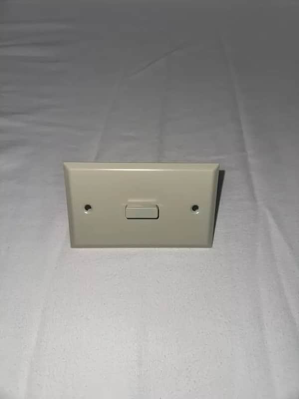 AKG PZM11 Flush-Mount Boundary Layer Microphone (B-STOCK) image 1