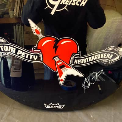 Steve Ferrone's, Tom Petty and the Heartbreakers 24" Remo/Gretsch Logo Bass Drum Front Head, Autographed!  - Black image 7