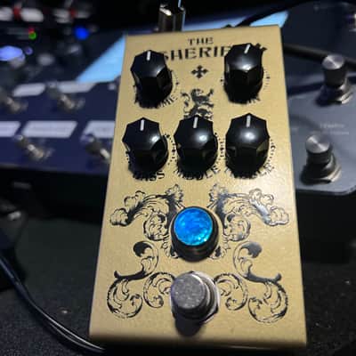Victory Amps V1 The Sheriff - Present - Gold image 3