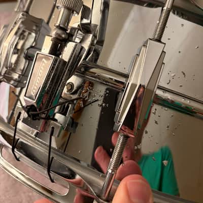 Ludwig No. 402 Supraphonic 6.5x14" 10-Lug Aluminum Snare Drum with Pointed Blue/Olive Badge 1969 - 1979 - Chrome-Plated image 11