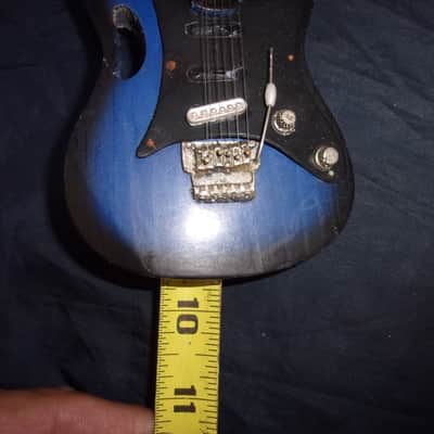 PICK 1 High Detailed Mini 10" Wood Electric Guitar Strat RG SG Tele LP Mocking Bird image 4