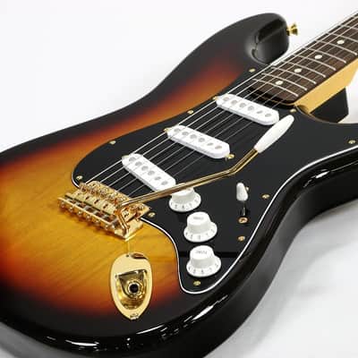 Fender Japan Japan Exclusive Classic 60s Stratocaster  3-Color Sunburst w/Gold Hardware image 1