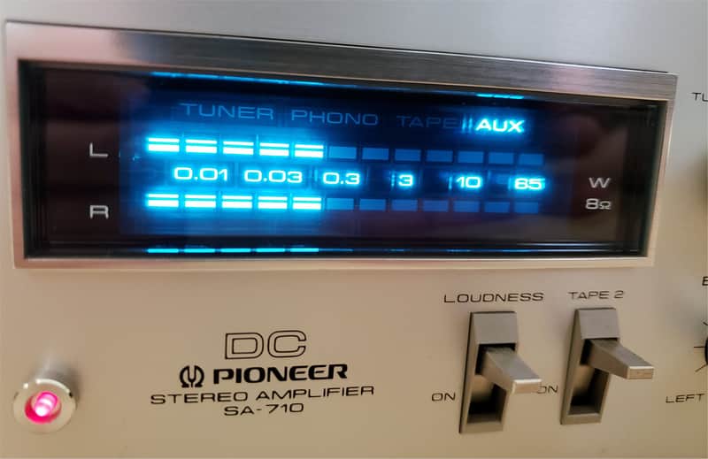 Rare Vintage Pioneer SA-710 Integrated Amplifier 65 wpc Fluoroscan