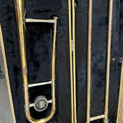King 606 Model Tenor Trombone with case and mouthpiece image 2