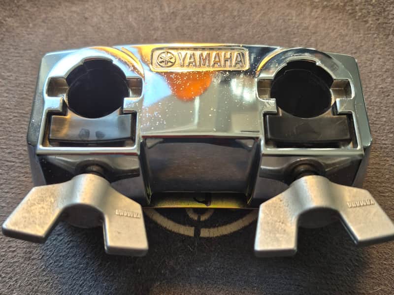 Yamaha Double Holder, Tom Mount Bracket for Bass Drum with hardware image 1