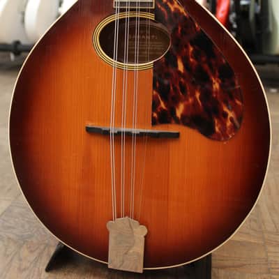 1950 Levin Model 70 Alto image 2