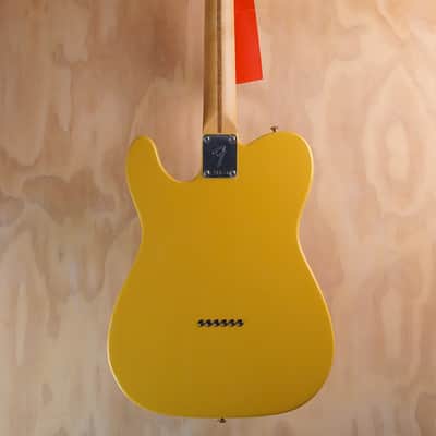 Fender Player II Modified Telecaster SH Electric Guitar in Sunshine Yellow image 4
