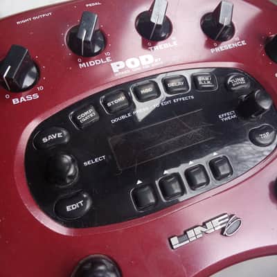 Line 6 POD xt Multi-Effect and Amp Modeler with MIDI image 3