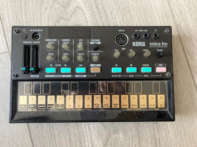 Korg Volca FM Digital FM Synthesizer/Sequencer 2016 - 2022 - Black image 1