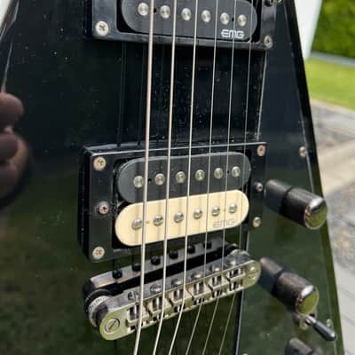 ESP LTD V-300 - Flying V with EMGs image 10