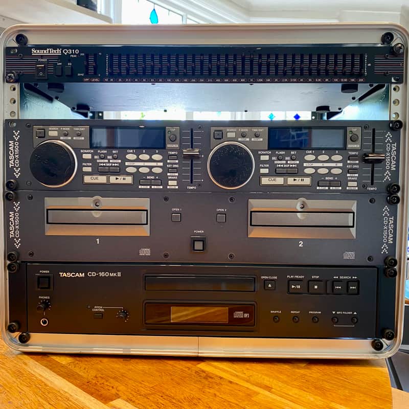 Tascam CD-X1500 dual CD player and DJ control unit + CD-160Mk2 CD player and Soundtech Q310 mono graphic equaliser, rackmounted image 1