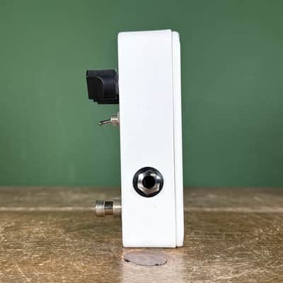JHS 3 Series Screamer 2022 - Present - White image 5
