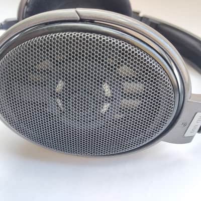 Sennheiser HD 650 High-Definition Open-Back Reference Headphones image 9