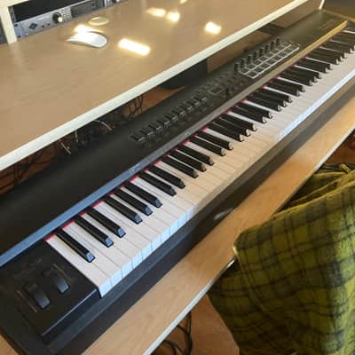 M-Audio Hammer 88 Pro MIDI Keyboard Controller 2021 - Present - Black image 2