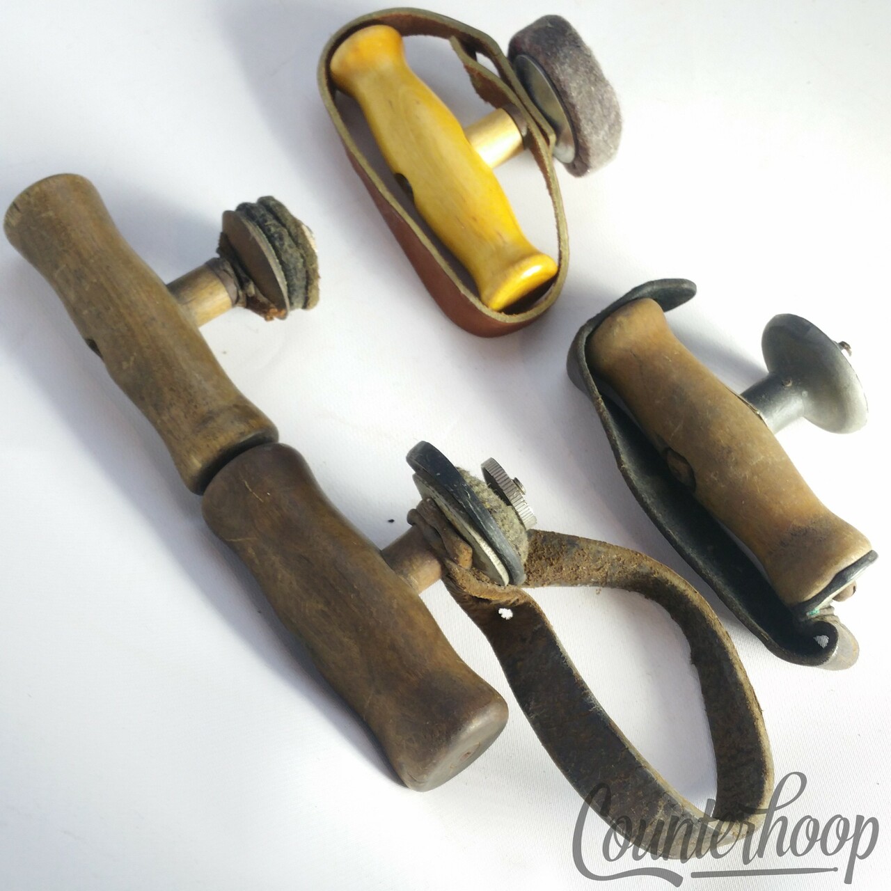 Ludwig 4x Marching Band Cymbal Wood Handles+Felt+Leather Straps USA Vintage 40s — main photograph