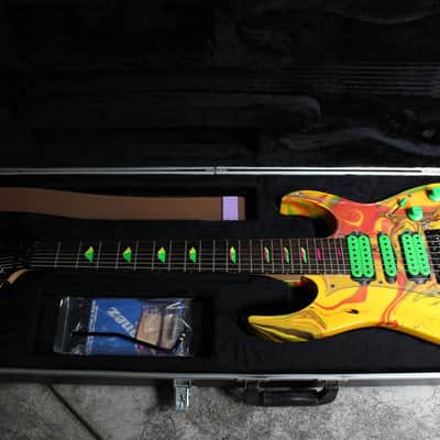 Ibanez jem UV77MC super rare!! 1991 swirl steve vai image 6