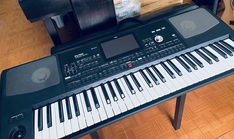 Korg Pa700 Professional Arranger Black edition image 1