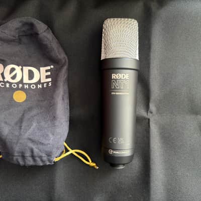 Rode NT1 5th Generation Condenser Microphone with SM6 Shockmount and Pop Filter - Black image 2