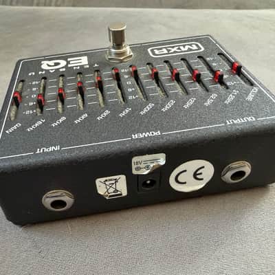 MXR M108 Ten Band EQ 2010 - 2016 - Black image 2