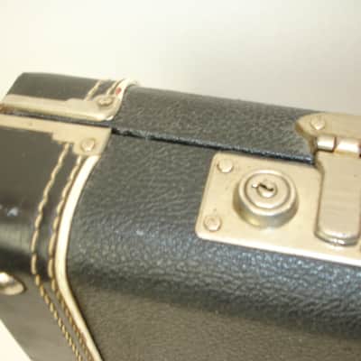 Vintage Fender Mustang Electric Guitar Case, Black with Oxblood Interior image 8