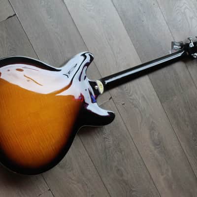 HAGSTROM "Super Viking Tobacco Sunburst", 3, 77 KG image 2