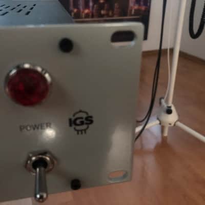 IGS Audio One LA 19 2022 - Grau image 2