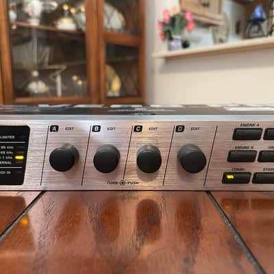 Behringer V-Verb Pro DEQ2496 24-Bit Reverb & Effect Processor 2010s Lexicon Cloned Algorithms 💫 image 4
