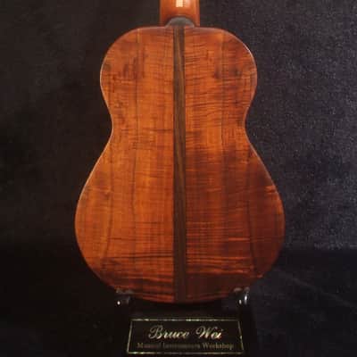 Handcrafted Concert Ukulele, Solid Curly Hawaiian Koa, Hibiscus Mop & Abalone Inlay, Soft-bag, Bruce Wei UG15-2928 image 7