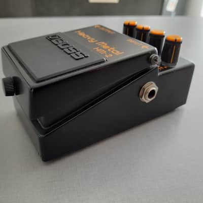 Boss HM-2 Heavy Metal Distortion Pedal Made in Japan 1987 near mint image 4