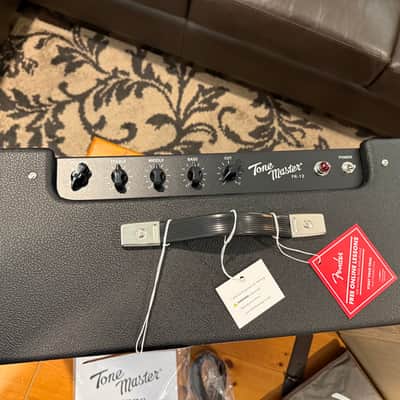 Fender Tone Master FR-12 1000-Watt 1x12" Active Guitar Speaker Cabinet 2023 - Present - Black image 2