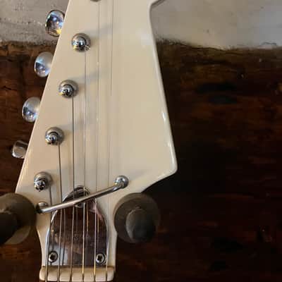Funky Fujigen Gakki Pyramid Hollow Body  1960’s - Ivory image 4