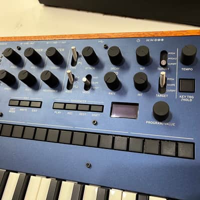 Korg Monologue Monophonic Analog Synthesizer 2016 - Present - Blue image 4