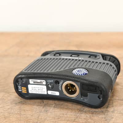 Clear-Com FSII-BP19-X4-US FreeSpeak II 1.9GHz Wireless Intercom Beltpack CG0060B image 3