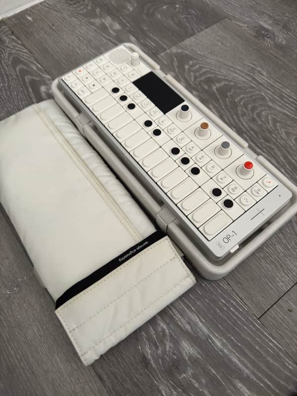 Teenage Engineering OP-1 Field Portable Synthesizer Workstation 2022 - Present - White image 1