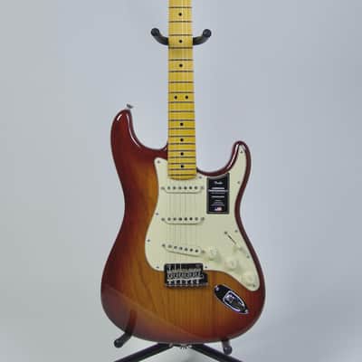 Fender American Professional II Stratocaster with Maple Fretboard - Sienna Burst image 1