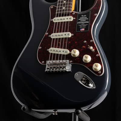 Fender American Professional Classic Stratocaster Faded Black image 4