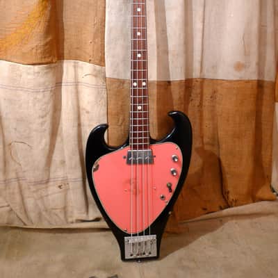 Wandre Etrurian 1960's Black & Pink image 1