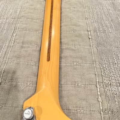 Player plus Stratocaster HSS w/ American pro II neck image 10