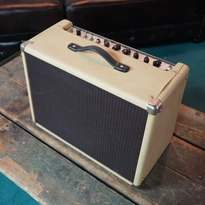 Pierce Combo Amp 1970s Blond image 3