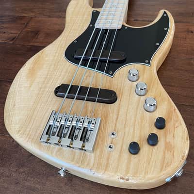 Xotic XJ Jazz-Style 4-String Bass Guitar Natural Aged Finish Maple Neck 2485 image 3