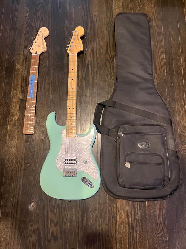 2018/2023 Fender Tom Delonge Signature Model Stratocaster USA NECK w/OGB 7.5 LBS
