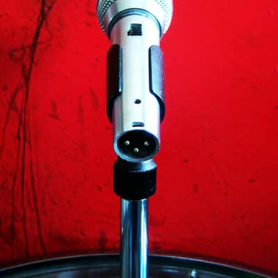 Vintage 1970's Electro-Voice 672A Handheld Cardioid Dynamic Microphone with Switch Low Z & accessories 671A 672 image 7